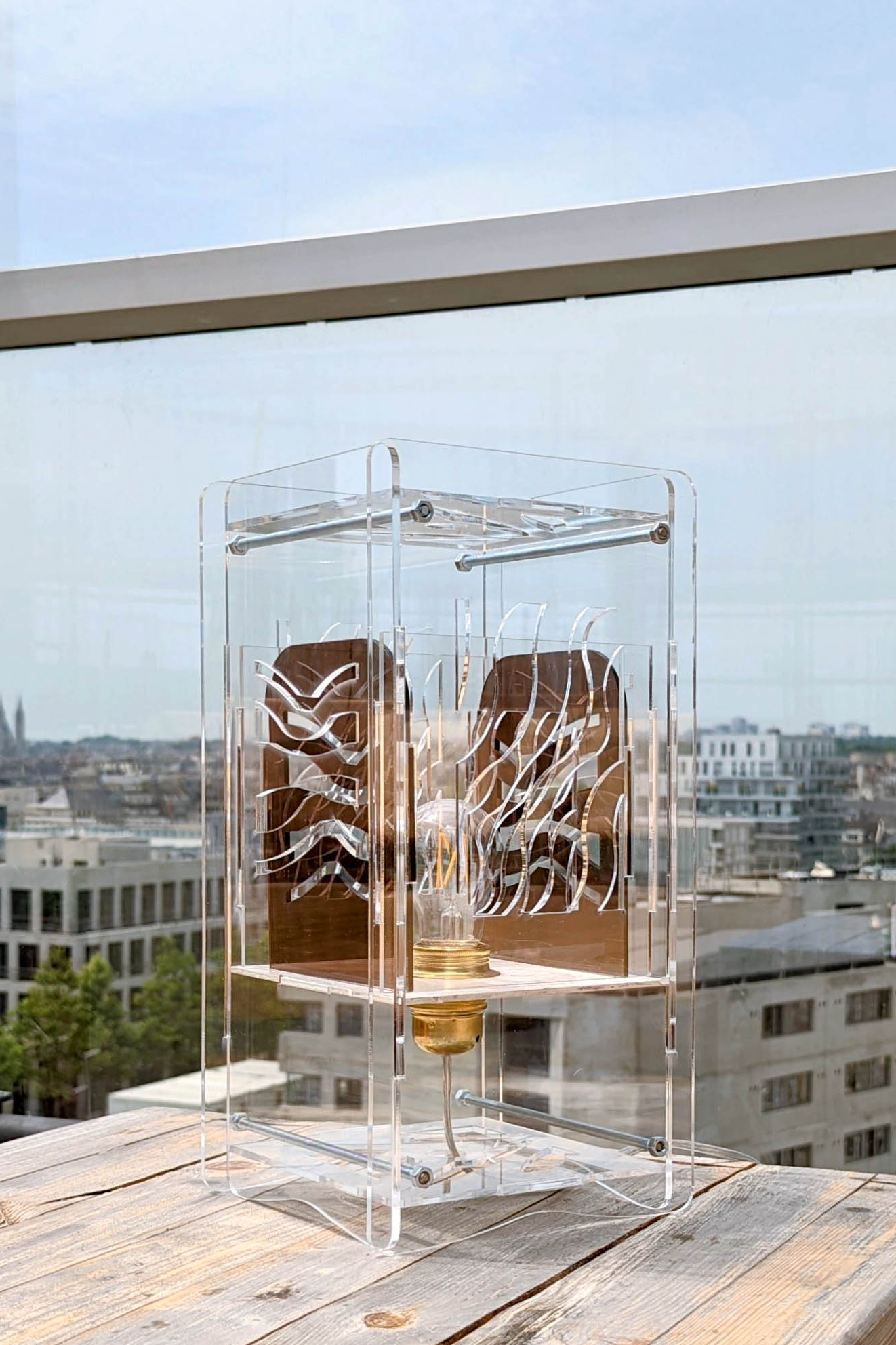 SPI38.19.17 Lampe design moderne en plexiglass